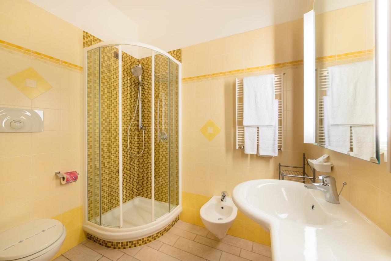 Hotel Il Gabbiano Сабаудия Экстерьер фото